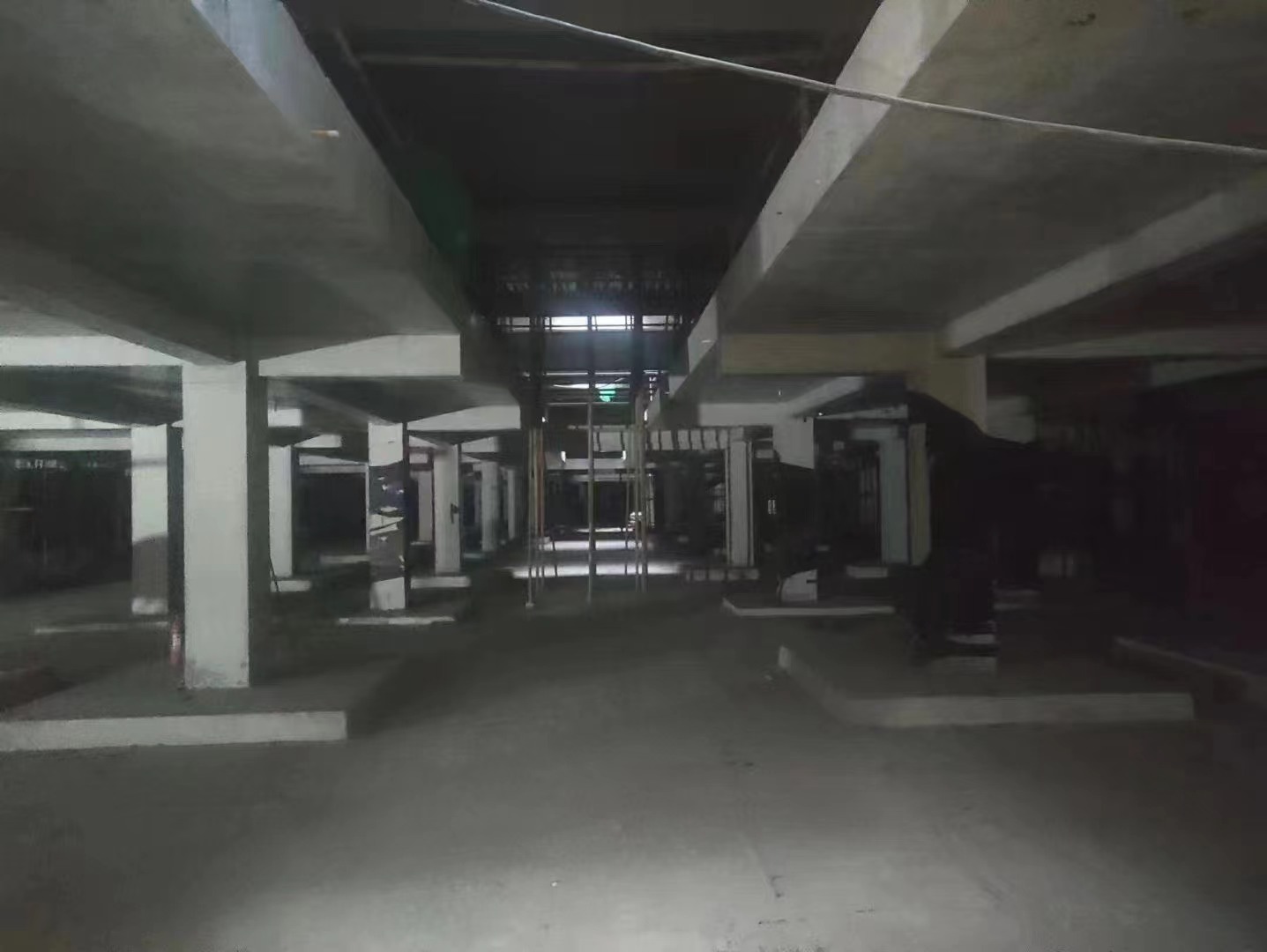 普陀山东又一个上海博普LOFT车库拔地而起